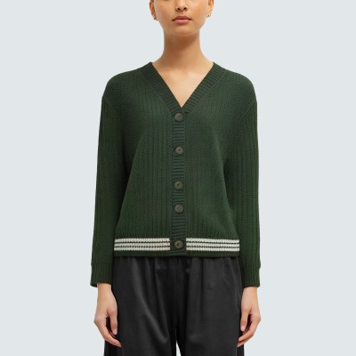 Stylish V-neck button-up women's knitted cardigan