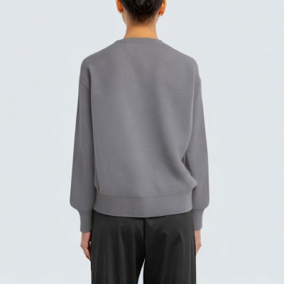 Simple two-piece style women's knitted cardigan