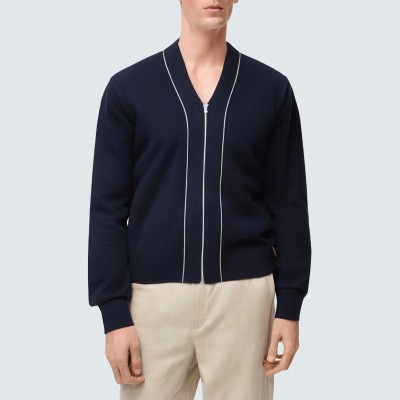 Minimalist V-neck men's knitted cardigan