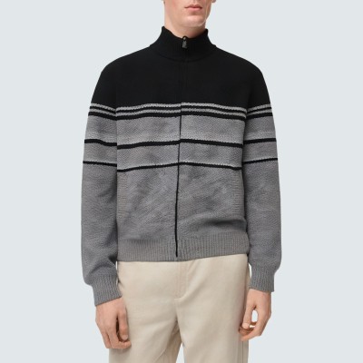 Loose-fitting zip-up men's knit cardigan