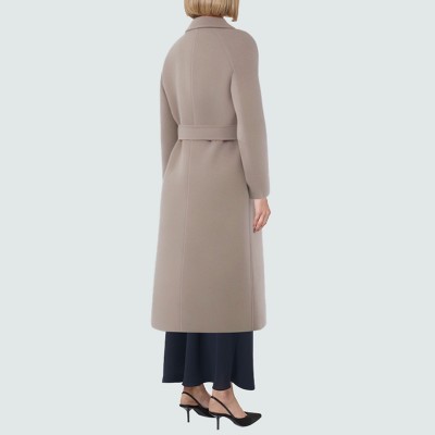 Luxurious and elegant double-breasted women's wool coat