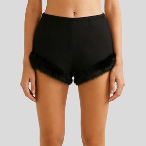 Cool black faux fur zipper shorts